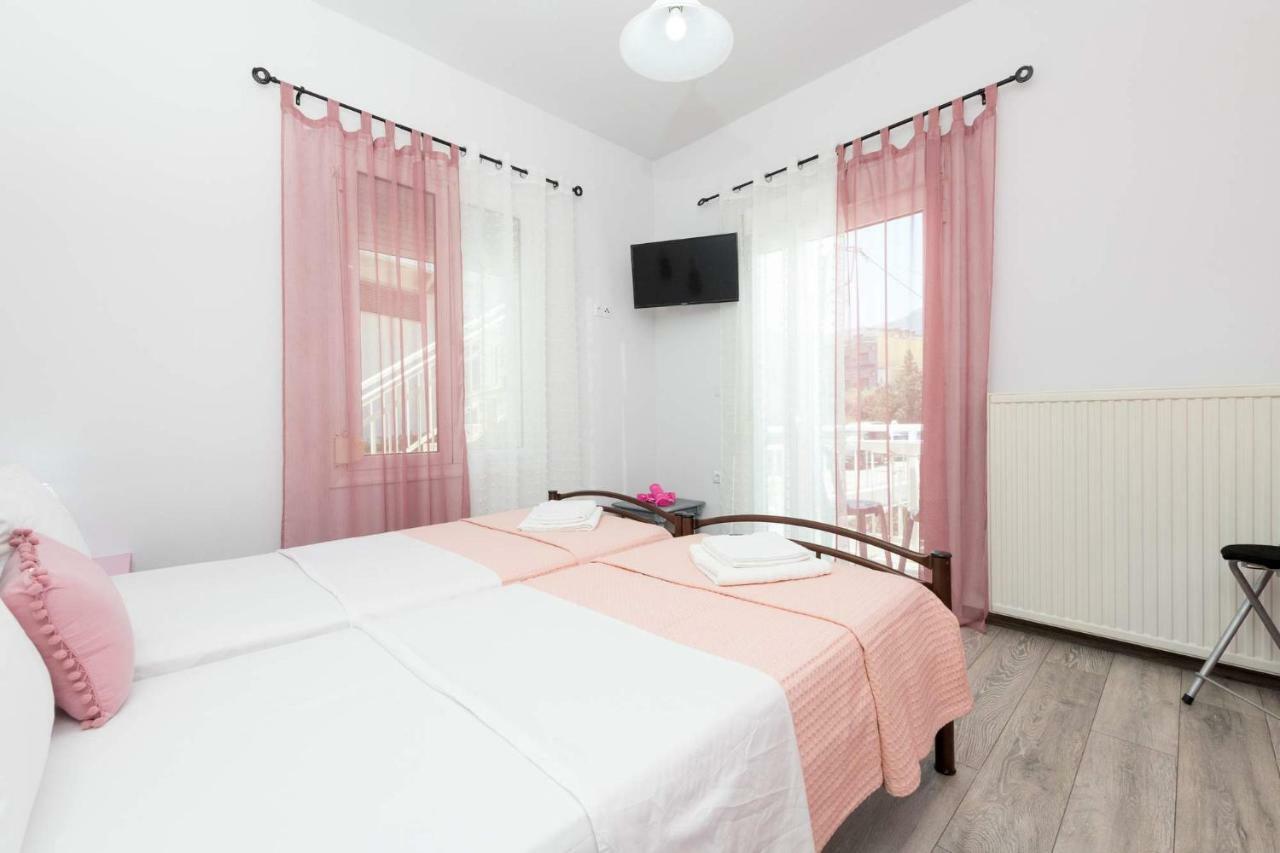Anastasia'S Apartment ลีเมนาส ภายนอก รูปภาพ