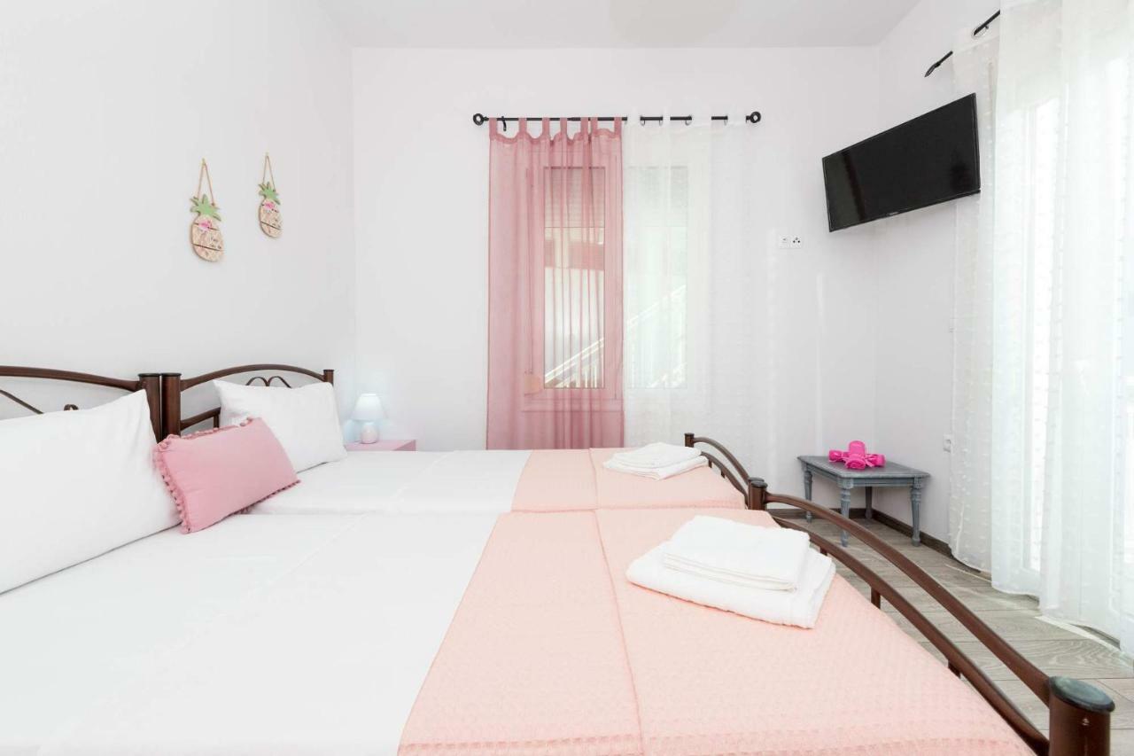 Anastasia'S Apartment ลีเมนาส ภายนอก รูปภาพ