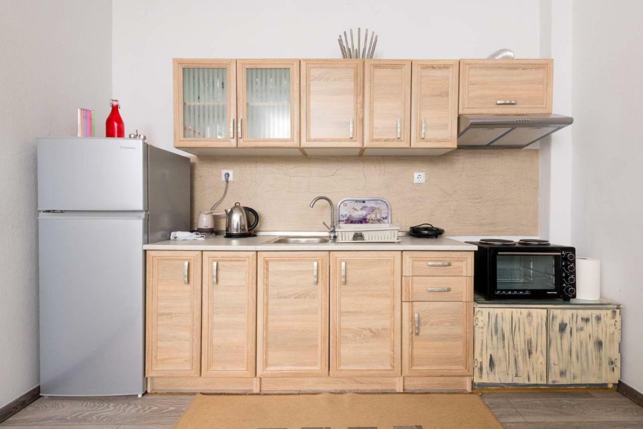 Anastasia'S Apartment ลีเมนาส ภายนอก รูปภาพ